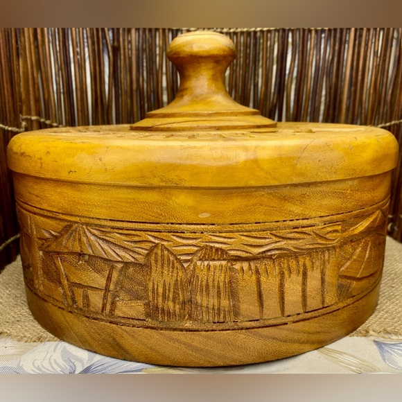 VT Monkey Pod Wood Cake Dome Cover The Hardwood Factory Kauai Hawaii Hand Carved - Picture 6 of 8